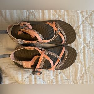 Kids Chaco size 4